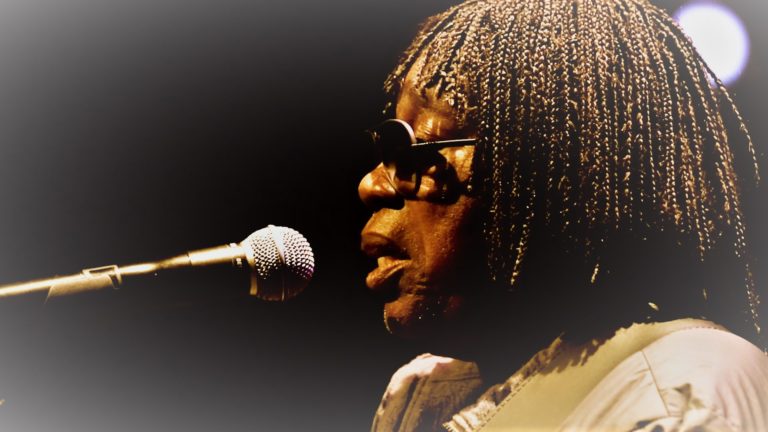 Milton Nascimento, Intimidade e Poesia com Milton Nascimento