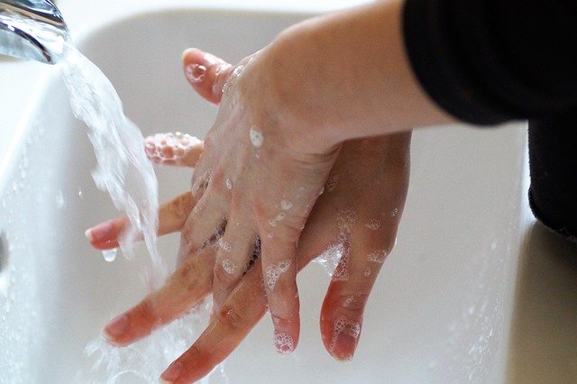 Hábito de higienizar as mãos