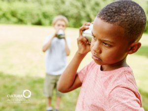 Brinquedos e brincadeiras - Como distrair as crianças em casa - Infância e Adolescência - Cultura Alternativa