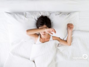 Como reduzir o desconforto em noites quentes - Cultura alternativa
