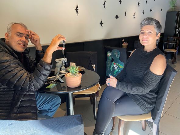 Cactus Café em Porto Alegre - Cultura Alternativa - Anand entrevista Pipa Diniz