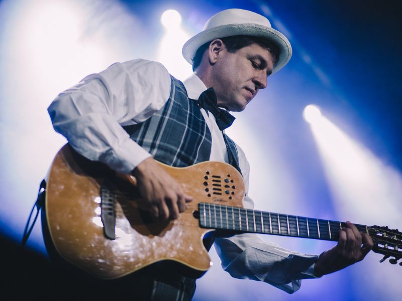 Mario Noya celebra Clube da Esquina em show especial - Cultura Alternativa