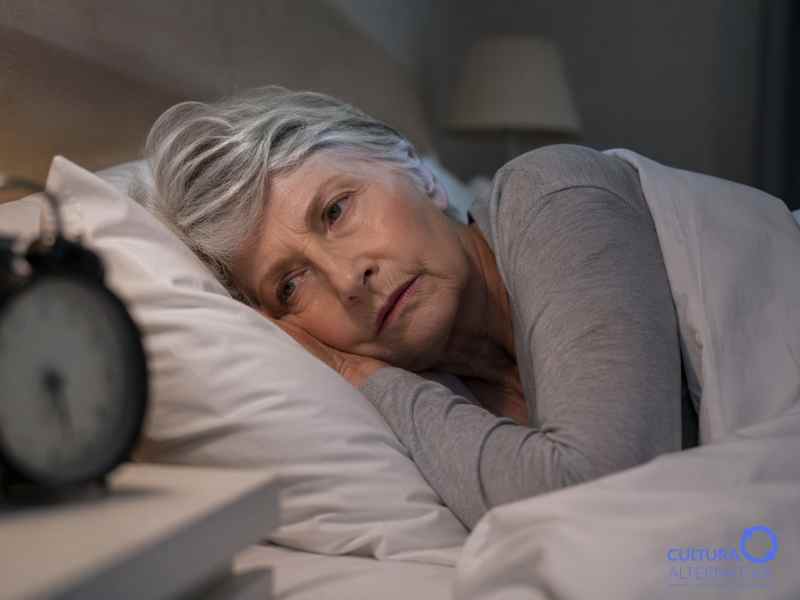 Sono do idoso: por que o descanso muda com a idade