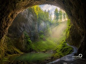 O Carste da Morávia revela tesouros naturais da Chéquia - Cultura Alternativa
